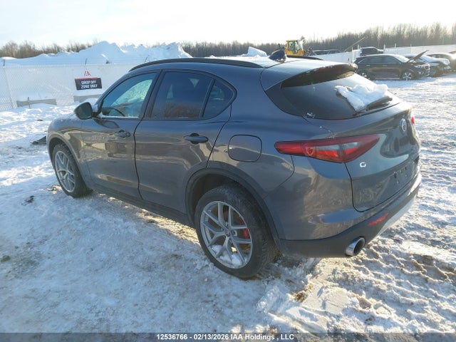 ZASFAKNN9J7C03248 Alfa Romeo STELVIO TI