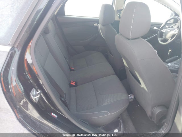 1FADP3N21EL328984 Ford Focus Titanium