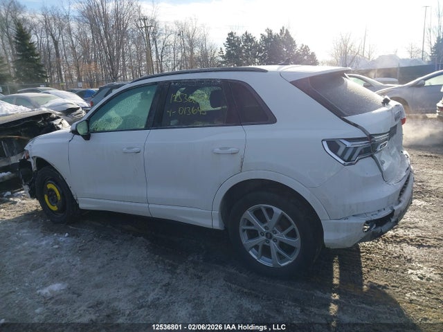 WA1AECF30N1013643 Audi Q3 Komfort 45
