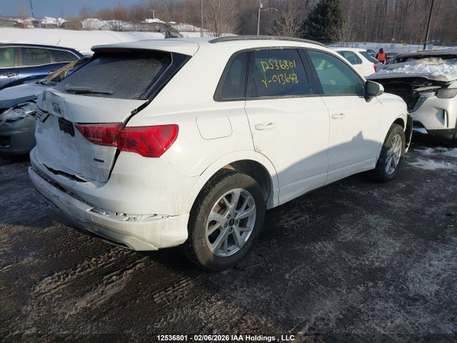 WA1AECF30N1013643 Audi Q3 Komfort 45