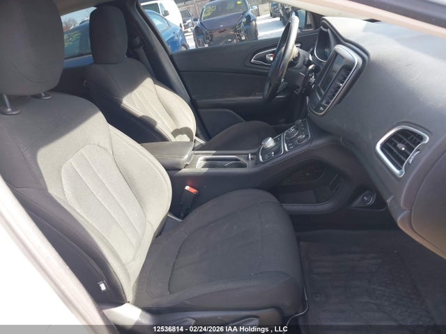 Продаж на аукціоні авто 2016 Chrysler 200 Limited, vin: 1C3CCCABXGN192888, номер лоту: 12536814