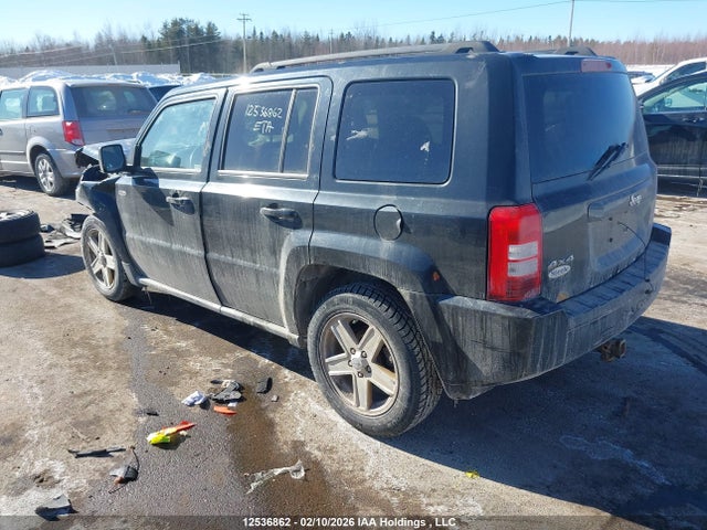 2010 Jeep Patriot Sport მანქანა იყიდება აუქციონზე, vin: 1J4NF2GB6AD631122, აუქციონის ნომერი: 12536862
