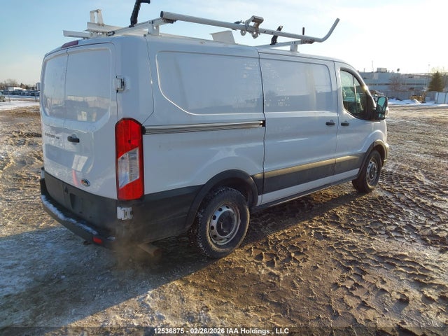 1FTYE1Y80NKA34472 Ford Transit T-150