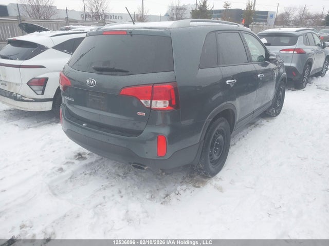 5XYKT3A69FG574636 KIA SORENTO LX