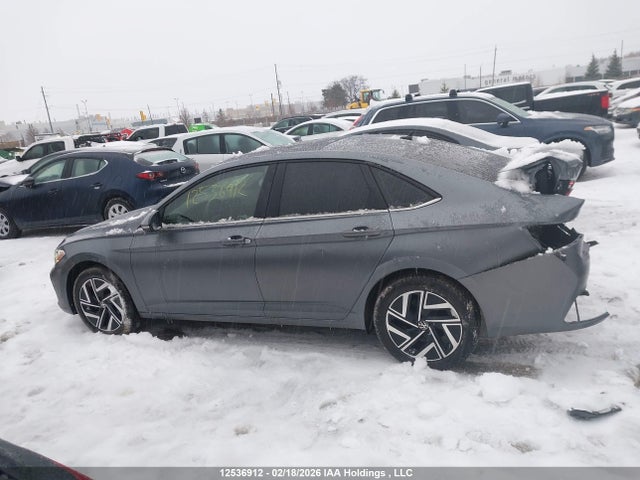3VWGM7BU5PM023600 Volkswagen Jetta Highline