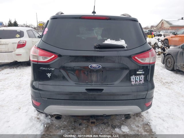 1FMCU9GX2FUB83827 Ford ESCAPE SE