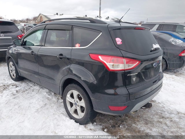 1FMCU9GX2FUB83827 Ford ESCAPE SE