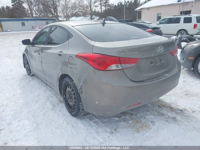 2013 Hyundai Elantra Gl მანქანა იყიდება აუქციონზე, vin: 5NPDH4AE5DH222831, აუქციონის ნომერი: 12536943