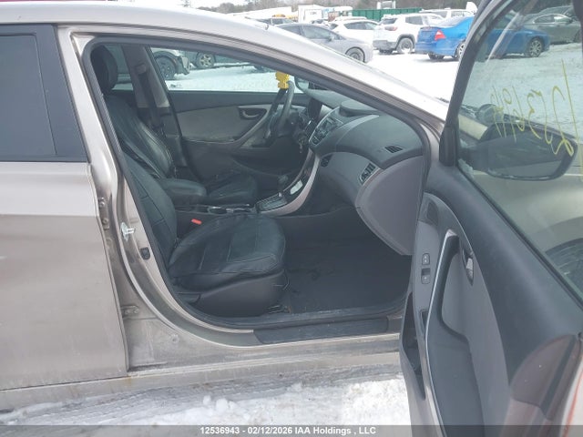 2013 Hyundai Elantra Gl მანქანა იყიდება აუქციონზე, vin: 5NPDH4AE5DH222831, აუქციონის ნომერი: 12536943