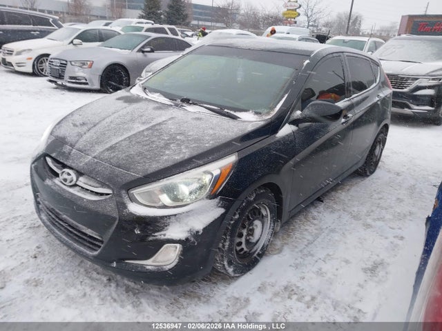 KMHCT5AE5GU262283 Hyundai ACCENT SE