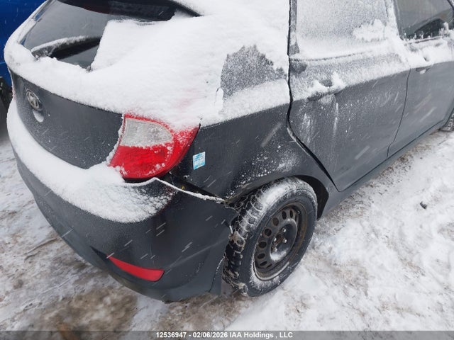 KMHCT5AE5GU262283 Hyundai ACCENT SE