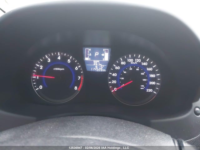 KMHCT5AE5GU262283 Hyundai ACCENT SE