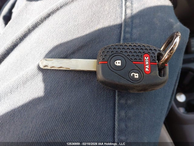 12536959 :رقم المزاد ، 2HKRM4H76DH100181 vin ، 2013 Honda Cr-v مزاد بيع