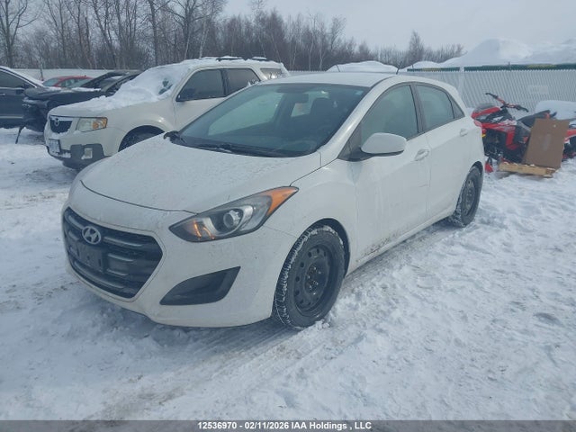 KMHD25LH9GU319910 Hyundai ELANTRA GT