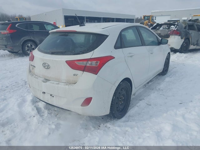 KMHD25LH9GU319910 Hyundai ELANTRA GT