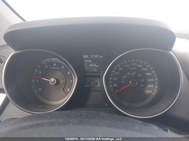 KMHD25LH9GU319910 Hyundai ELANTRA GT
