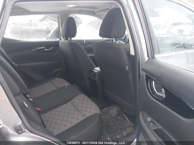 JN1BJ1BW6MW448231 Nissan Qashqai S/sl/sv