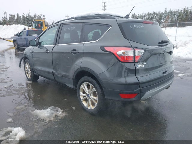 1FMCU9HDXJUB31892 Ford ESCAPE SEL