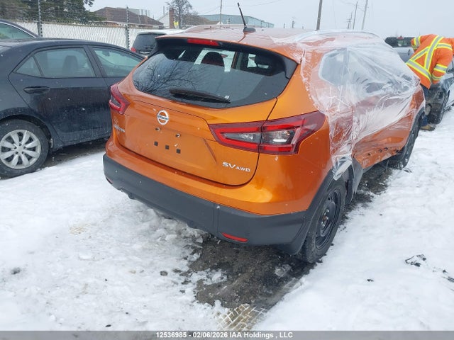 JN1BJ1CW1LW383771 Nissan Qashqai Sv
