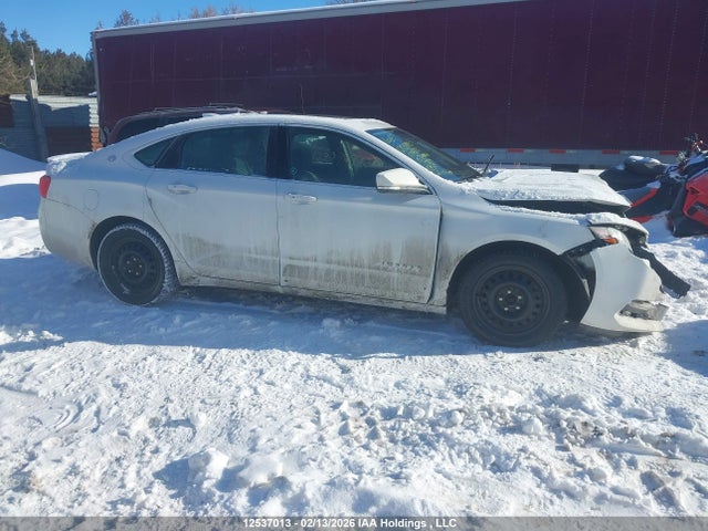 Chevrolet IMPALA 1LT 2018 2G1105S34J9174873 Image 13