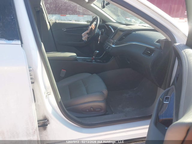 Chevrolet IMPALA 1LT 2018 2G1105S34J9174873 Image 5