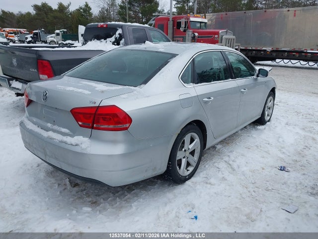 Продажа на аукционе авто 2014 Volkswagen Passat, vin: 1VWAT7A38EC055506, номер лота: 12537054
