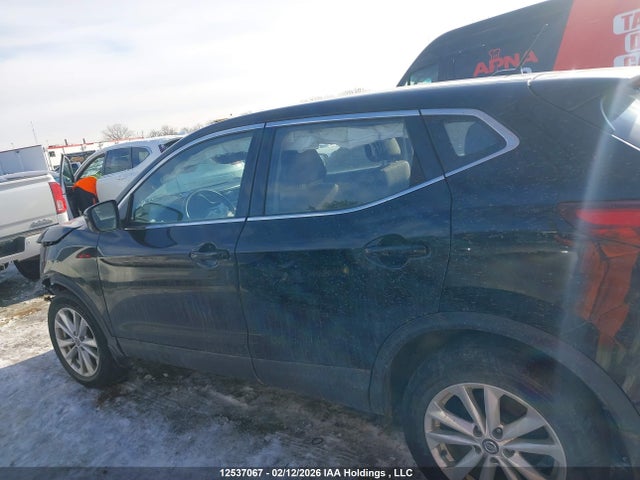 JN1BJ1CR0KW311632 Nissan QASHQAI