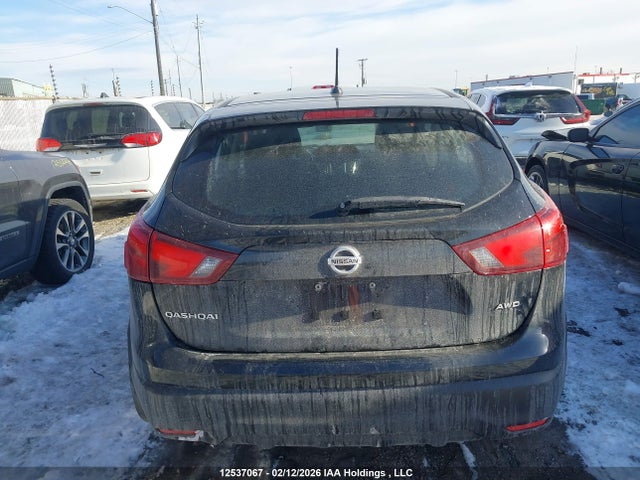 JN1BJ1CR0KW311632 Nissan QASHQAI