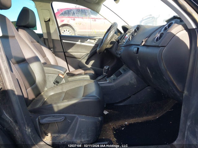 WVGJV7AX3GW027674 Volkswagen Tiguan Comfort/high/r-line/sp Ed