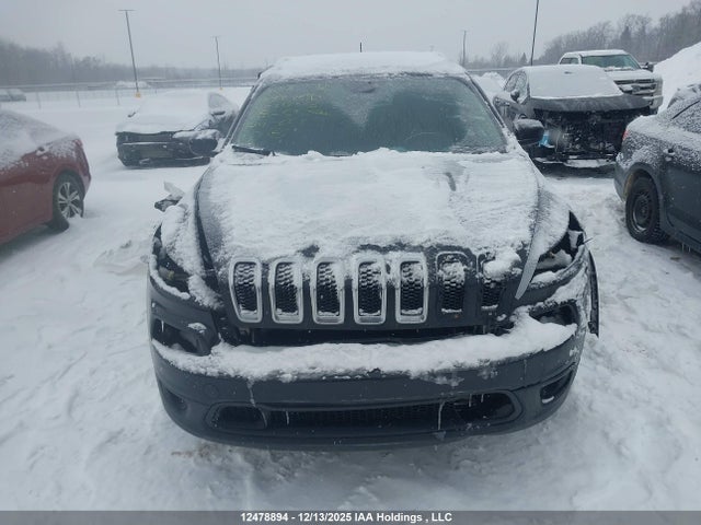 Jeep Cherokee North 2014 1C4PJMCS1EW254403 Image 13