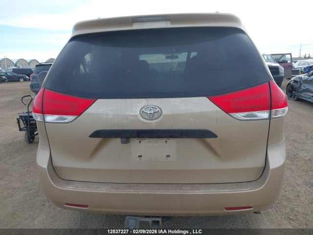 Aukcja sprzedaży 2013 Toyota Sienna V6 7 Passenger, vin: 5TDZK3DC5DS285482, numer aukcji: 12537227