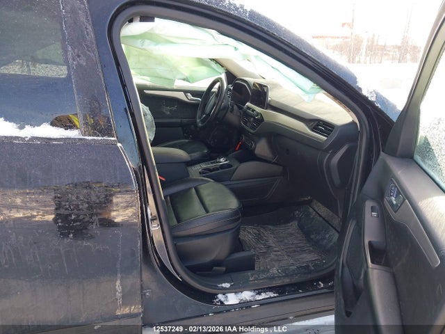 1FMCU9H60LUB26950 Ford ESCAPE SEL