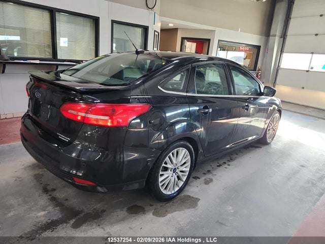 1FADP3J27FL284173 Ford Focus Titanium