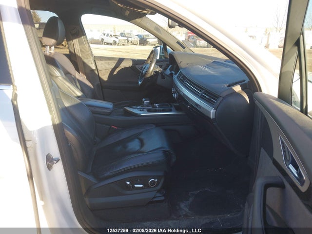 WA1WAAF76HD012704 Audi Q7 Technik S-line