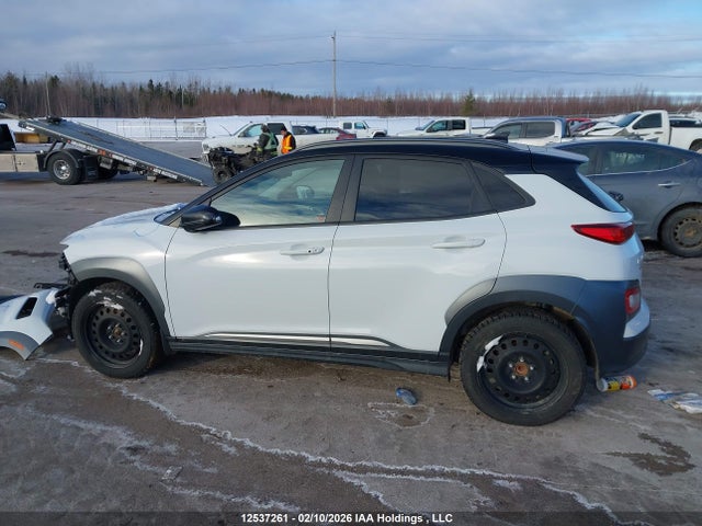 KM8K23AG1MU099941 Hyundai Kona Electric Preferred With Two-tone Roof
