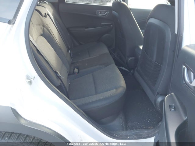 KM8K23AG1MU099941 Hyundai Kona Electric Preferred With Two-tone Roof