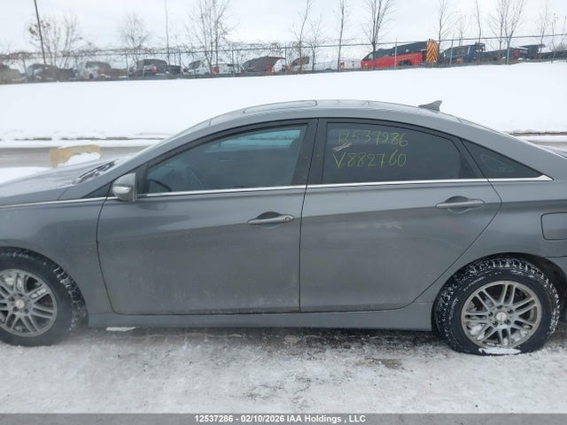 5NPEB4AC1EH882760 Hyundai Sonata