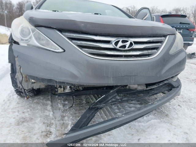 5NPEB4AC1EH882760 Hyundai Sonata