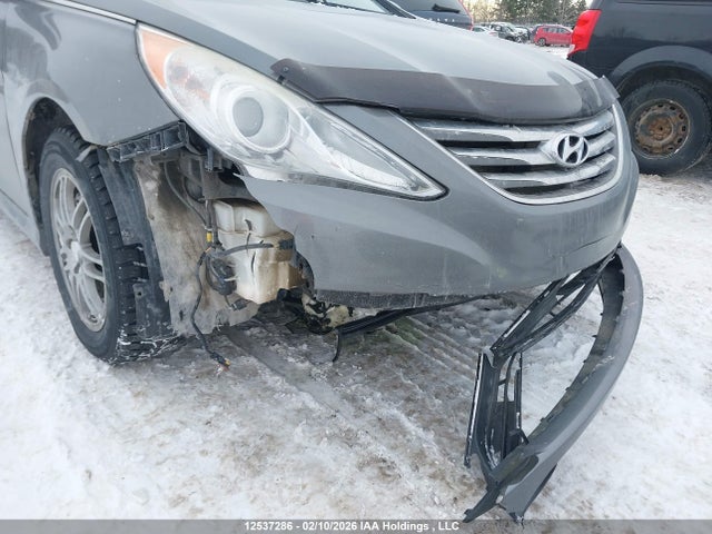 5NPEB4AC1EH882760 Hyundai Sonata