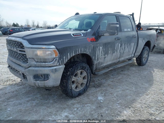 3C63R3DJ4RG414230 RAM 3500 Big Horn