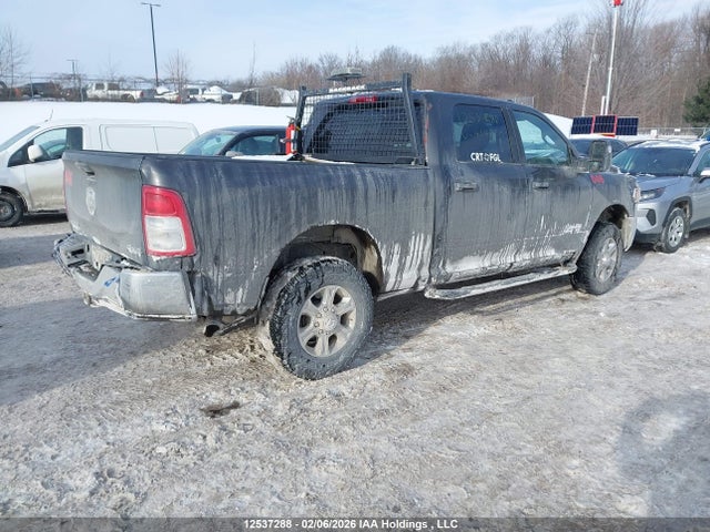 3C63R3DJ4RG414230 RAM 3500 Big Horn