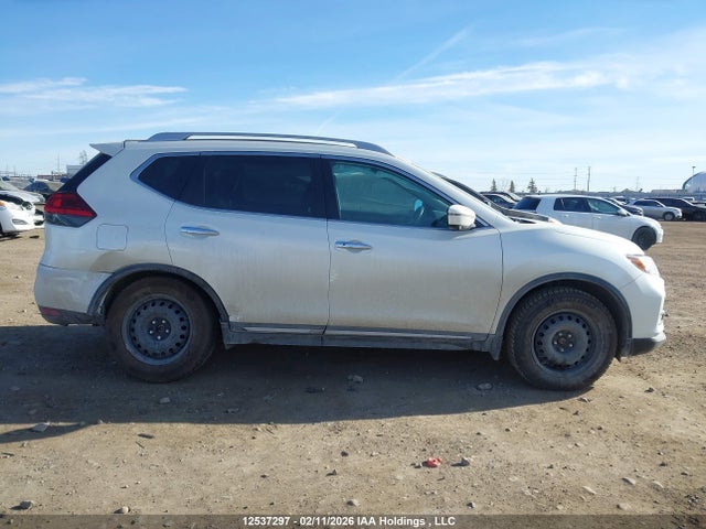 5N1AT2MV1HC864669 Nissan Rogue Sv/sl