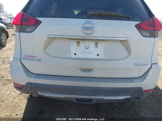 5N1AT2MV1HC864669 Nissan Rogue Sv/sl