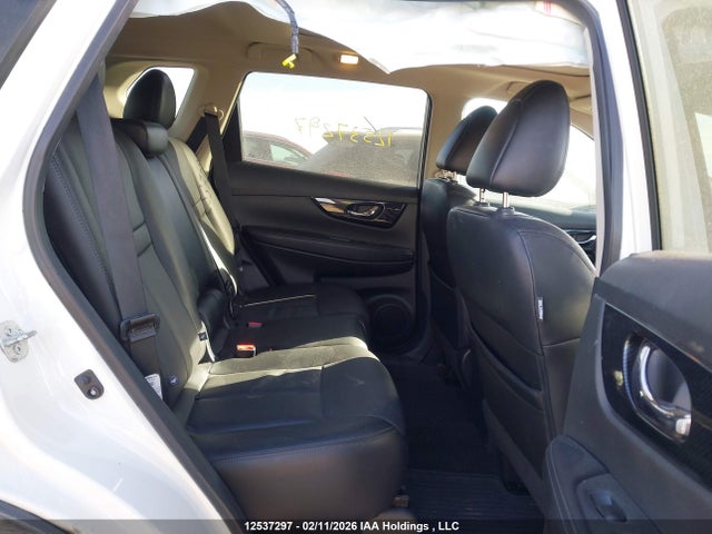 5N1AT2MV1HC864669 Nissan Rogue Sv/sl