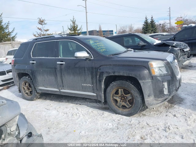 2GKFLZE31E6216421 GMC Terrain