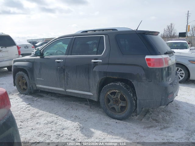 2GKFLZE31E6216421 GMC Terrain