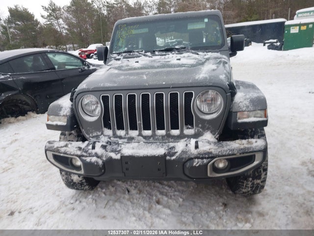 1C4HJXEG2KW608830 Jeep Wrangler Unlimited Sahara