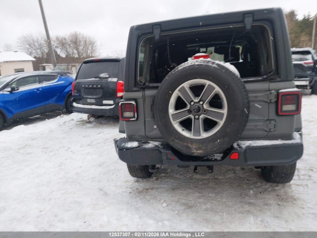 1C4HJXEG2KW608830 Jeep Wrangler Unlimited Sahara