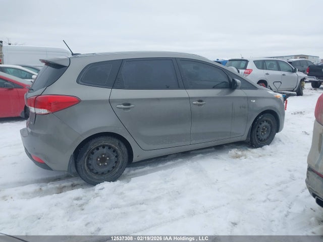 KNAHT8A34E7014822 KIA Rondo Lx