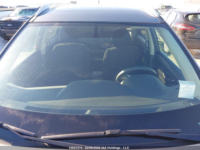 5N1AT2MV1GC841990 Nissan Rogue S/sl Premium/sv
